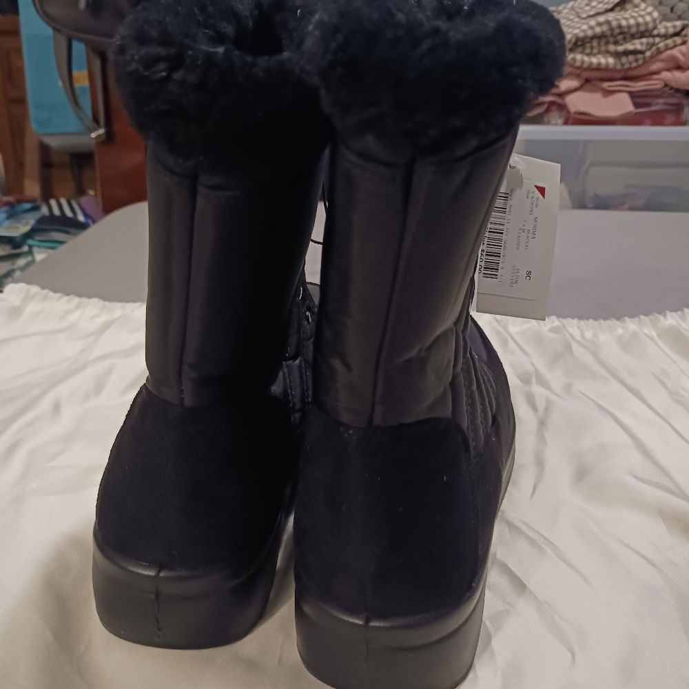 NWT!! WOMEN'S WATERPROOF WINTER BOOTS Sz 7 - Picture 4 of 13